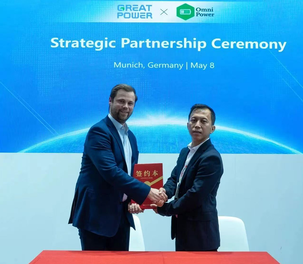 Great Power y Omni Power anuncian una alianza estratégica en Intersolar 2025